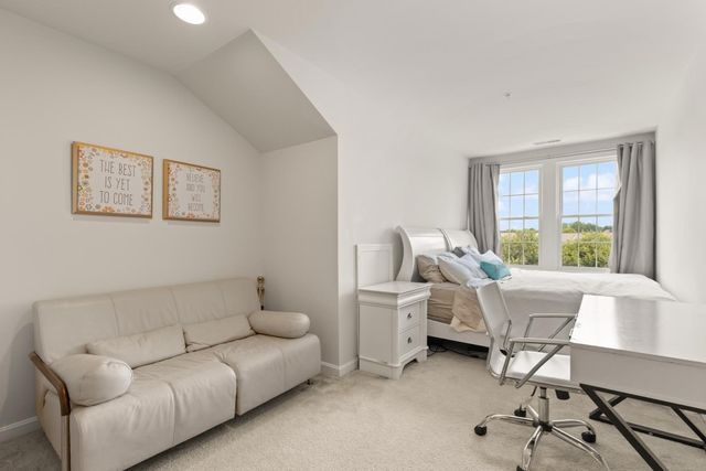 6 Dogwood Way 6, Hopkinton, MA 01748
