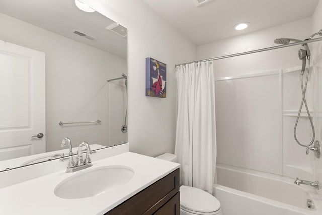 6 Dogwood Way 6, Hopkinton, MA 01748