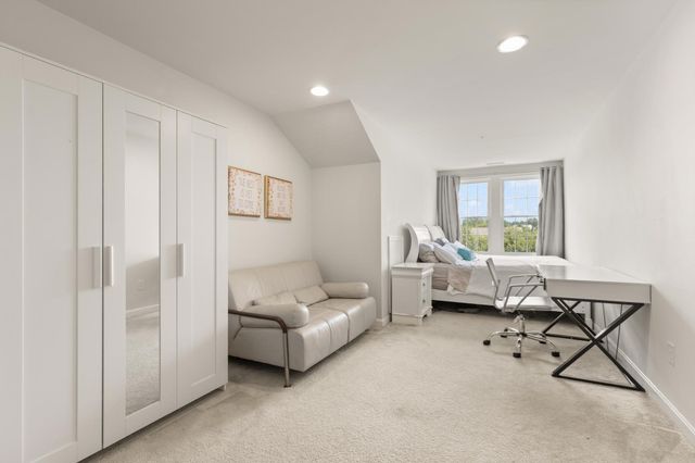 6 Dogwood Way 6, Hopkinton, MA 01748