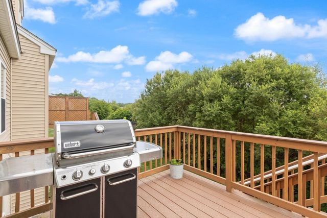 6 Dogwood Way 6, Hopkinton, MA 01748