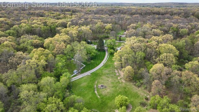 10300 Clark Road, Springfield Charter Township, MI 48350