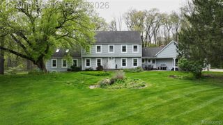 10300 Clark Road, Springfield Charter Township, MI 48350