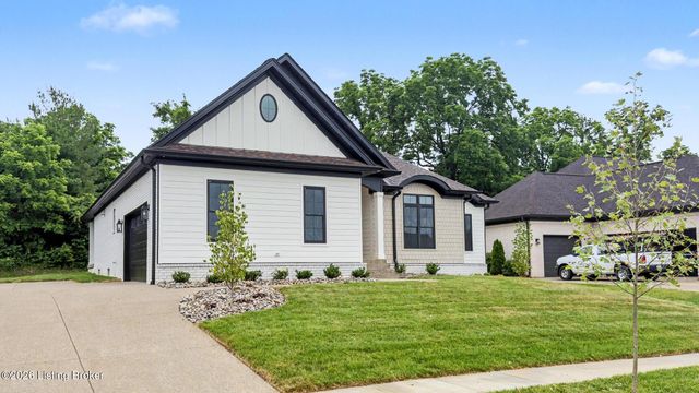 4005 Thomas Farm Dr, Louisville, KY 40299