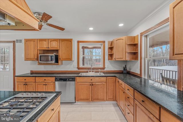 344 TUB RUN HOLLOW RD, Hedgesville, WV 25427