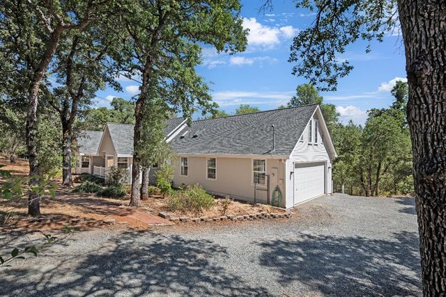 16004 Perimeter Rd, Grass Valley, CA 95949