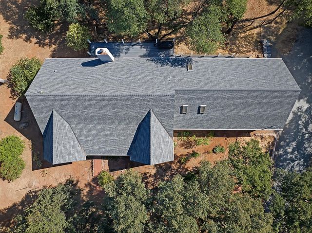 16004 Perimeter Rd, Grass Valley, CA 95949