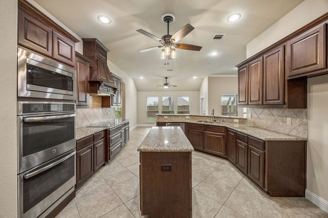 3905 Durham Drive, Rockwall, TX 75087