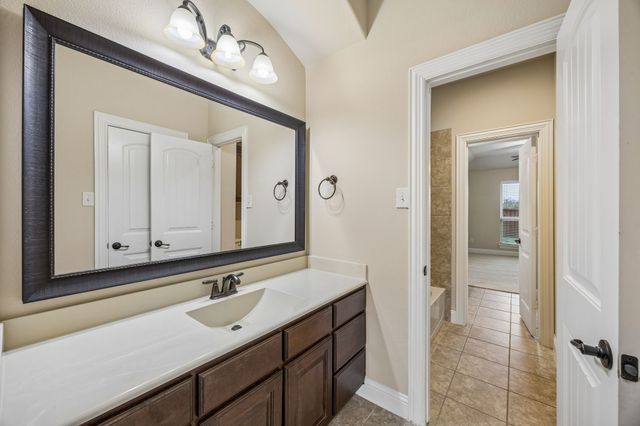 3905 Durham Drive, Rockwall, TX 75087