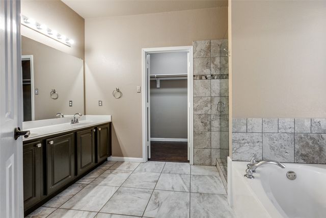 7702 Belcrest Drive, Frisco, TX 75034