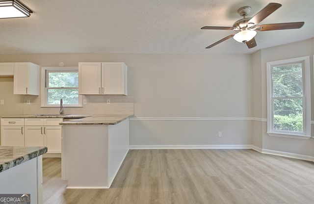 85 Holly Springs Road, Sharpsburg, GA 30277