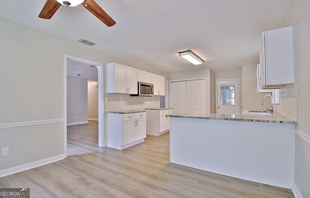 85 Holly Springs Road, Sharpsburg, GA 30277