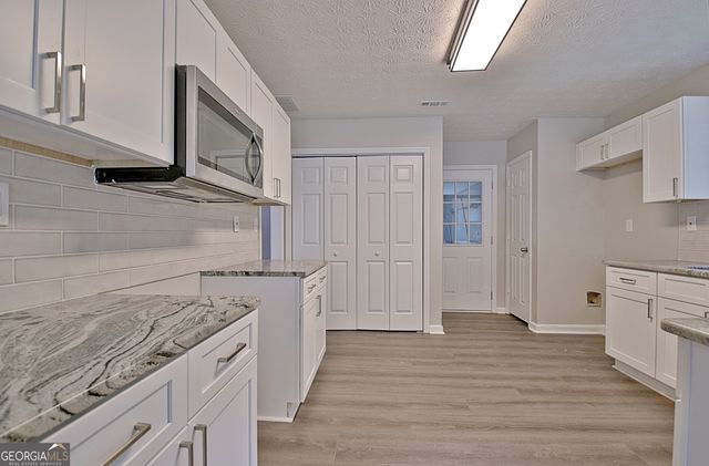 85 Holly Springs Road, Sharpsburg, GA 30277