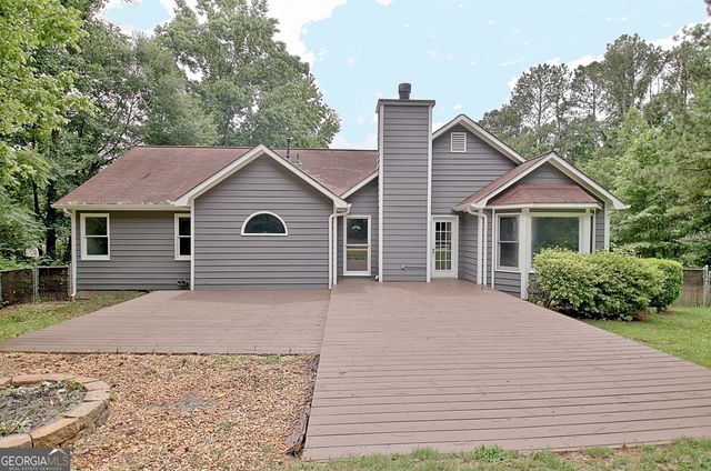 85 Holly Springs Road, Sharpsburg, GA 30277