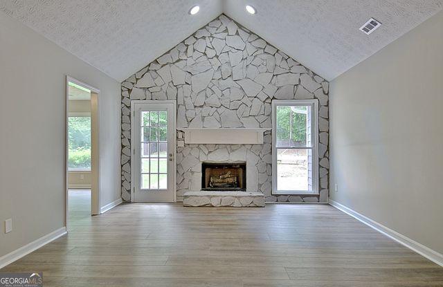 85 Holly Springs Road, Sharpsburg, GA 30277