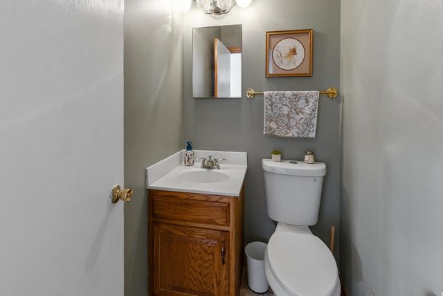 6110 Thornridge LANE, Greendale, WI 53129