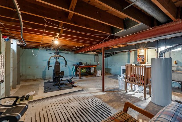 6110 Thornridge LANE, Greendale, WI 53129