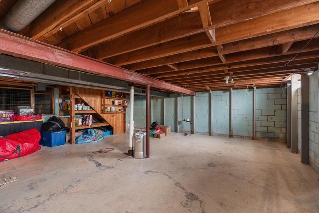 6110 Thornridge LANE, Greendale, WI 53129