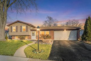 8069 S Brockton Court, Hanover Park, IL 60133