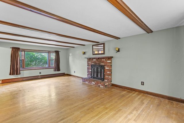 20 Garrison Road, Salem, NH 03079
