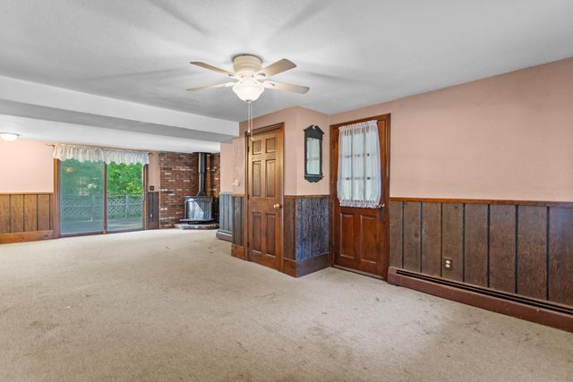 20 Garrison Road, Salem, NH 03079