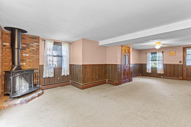 20 Garrison Road, Salem, NH 03079
