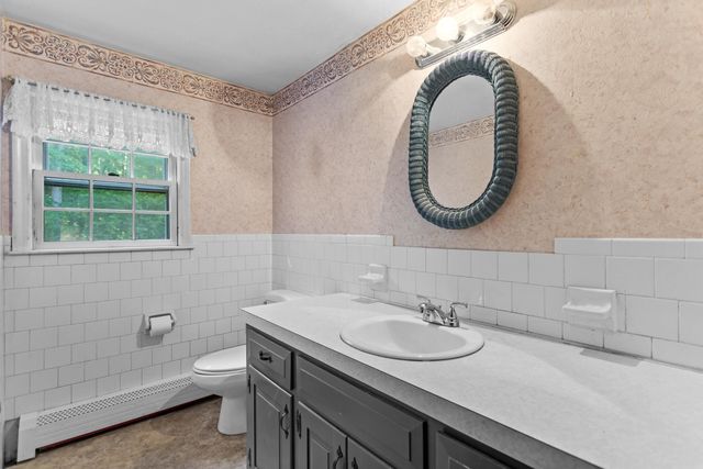 20 Garrison Road, Salem, NH 03079