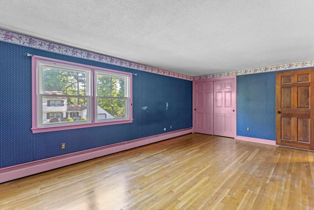 20 Garrison Road, Salem, NH 03079