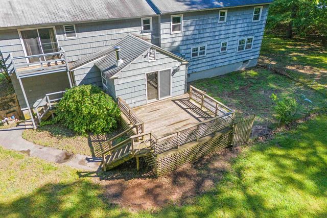 20 Garrison Road, Salem, NH 03079
