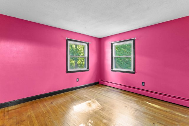 20 Garrison Road, Salem, NH 03079