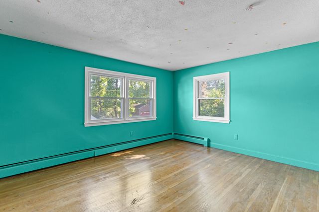 20 Garrison Road, Salem, NH 03079