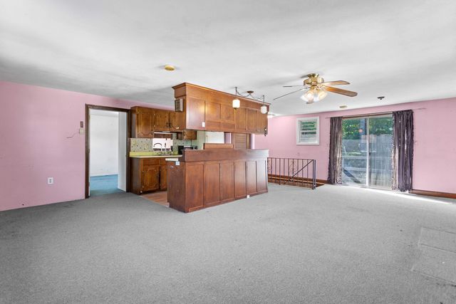 20 Garrison Road, Salem, NH 03079