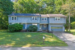 20 Garrison Road, Salem, NH 03079
