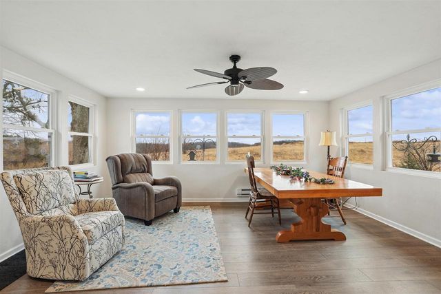 525 E 20TH STREET, Kaukauna, WI 54130