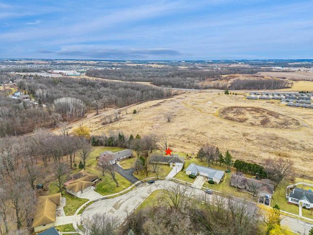 525 E 20TH STREET, Kaukauna, WI 54130