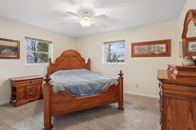 525 E 20TH STREET, Kaukauna, WI 54130