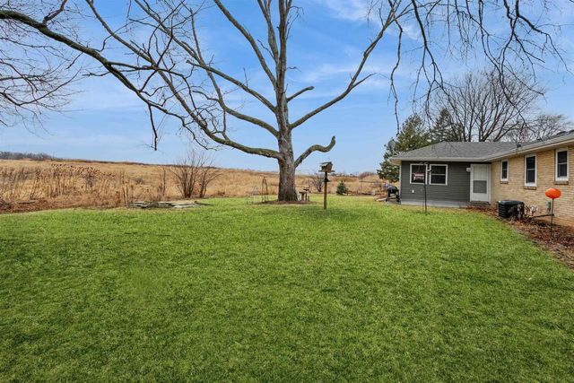 525 E 20TH STREET, Kaukauna, WI 54130