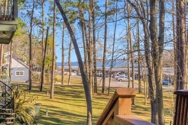 154 Villa Way, Coldspring, TX 77331