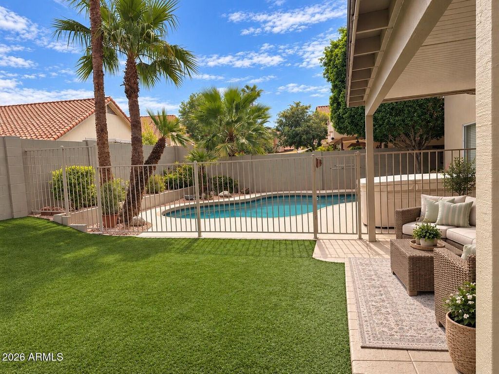 3366 E WINDSONG Drive, Phoenix, AZ 85048 — photo 2