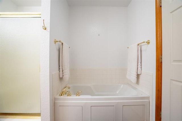 922 Blue Bird Terrace, Purcell, OK 73080