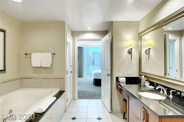 145 HARMON Avenue 801, Las Vegas, NV 89109