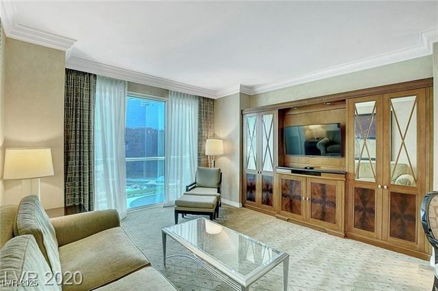 145 HARMON Avenue 801, Las Vegas, NV 89109