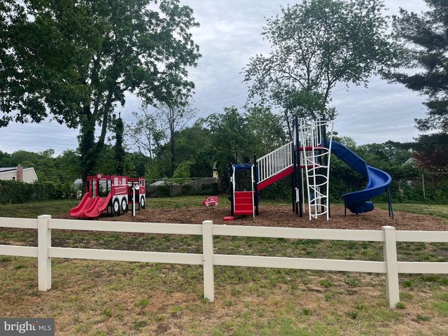 415 RANKIN AVE, Deptford, NJ 08096