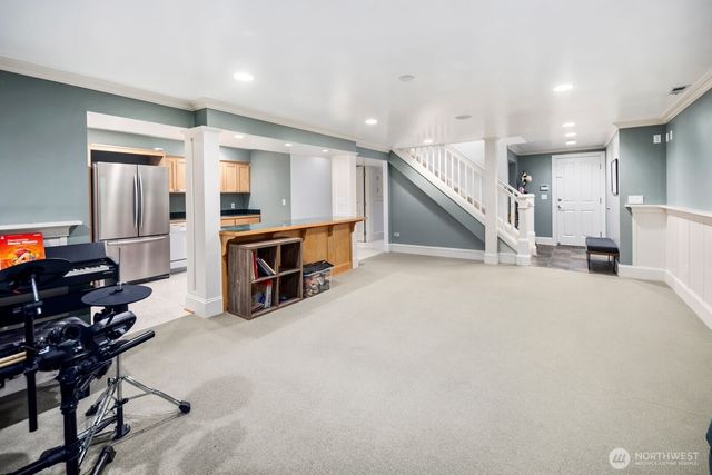 6030 Ann Arbor Avenue NE, Seattle, WA 98115