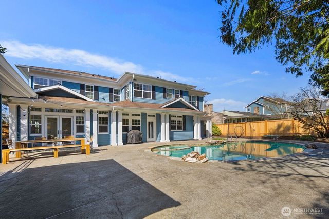 6030 Ann Arbor Avenue NE, Seattle, WA 98115