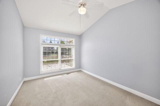 8114 Cobblestone Court, Urbandale, IA 50322