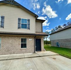 267 Smithson Lane Unit D, Clarksville, TN 37040