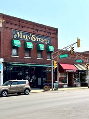 119 S Calumet Road, Chesterton, IN 46304