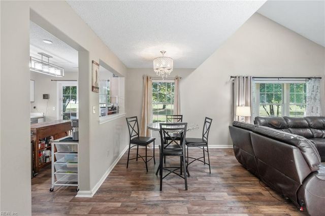131 Watson DR, Newport News, VA 23602
