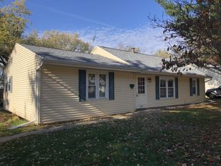1032 69th Street, Windsor Heights, IA 50324