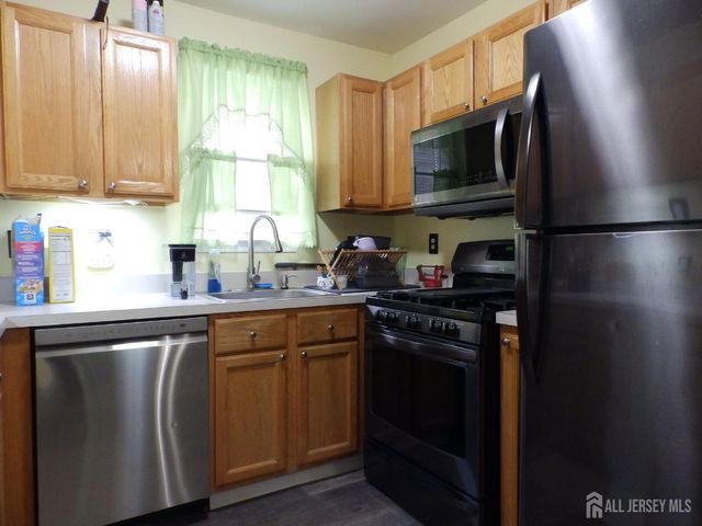 508 Cypress Lane, East Brunswick, NJ 08816